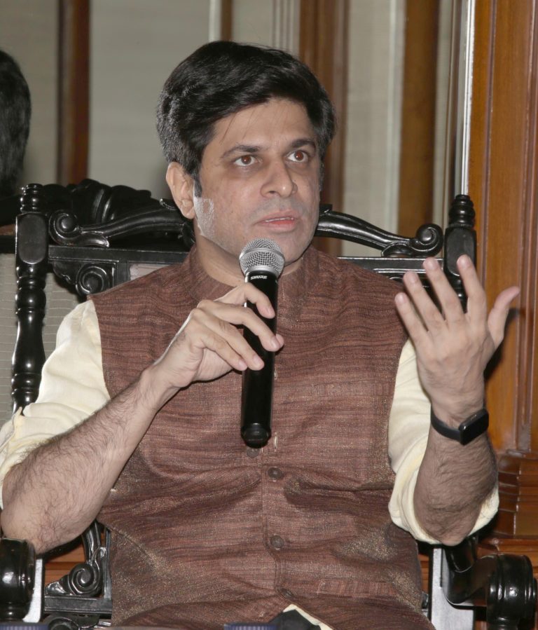 Author Vaibhav Purandare